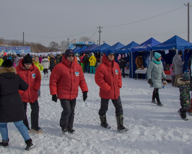 На выходных камчатские спасатели обеспечивали безопасность участников нескольких соревнований