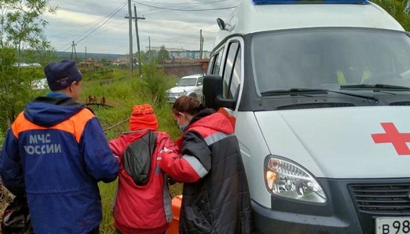 Заплутавшая в лесу пенсионерка провела там более суток: спасатели призывают камчатцев соблюдать осторожность при сборе дикоросов